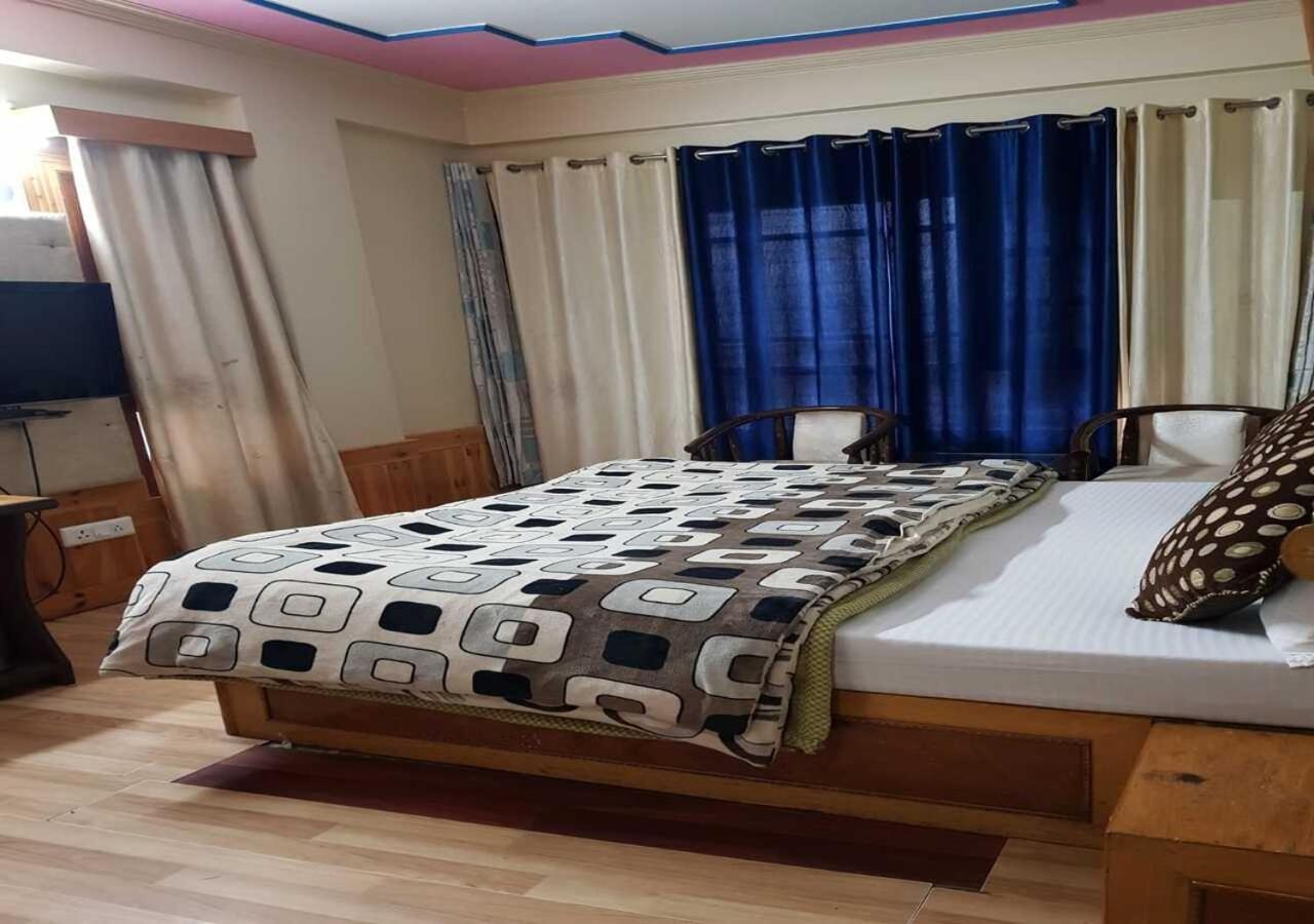 Hotel Apple Regency Shimla Ngoại thất bức ảnh