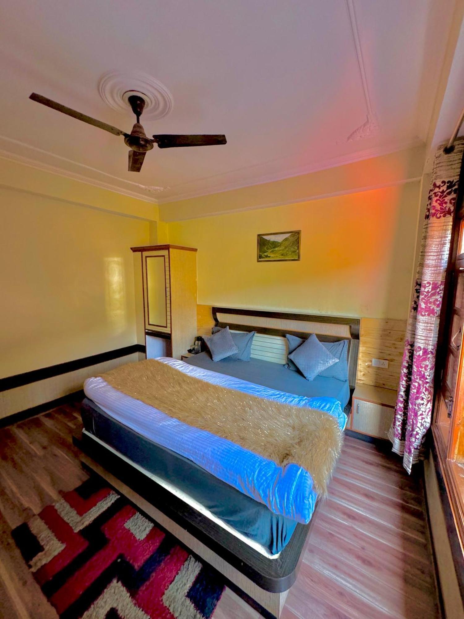Hotel Apple Regency Shimla Ngoại thất bức ảnh