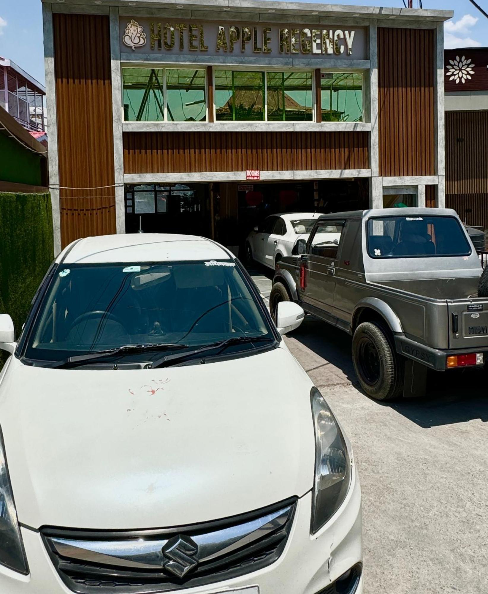 Hotel Apple Regency Shimla Ngoại thất bức ảnh