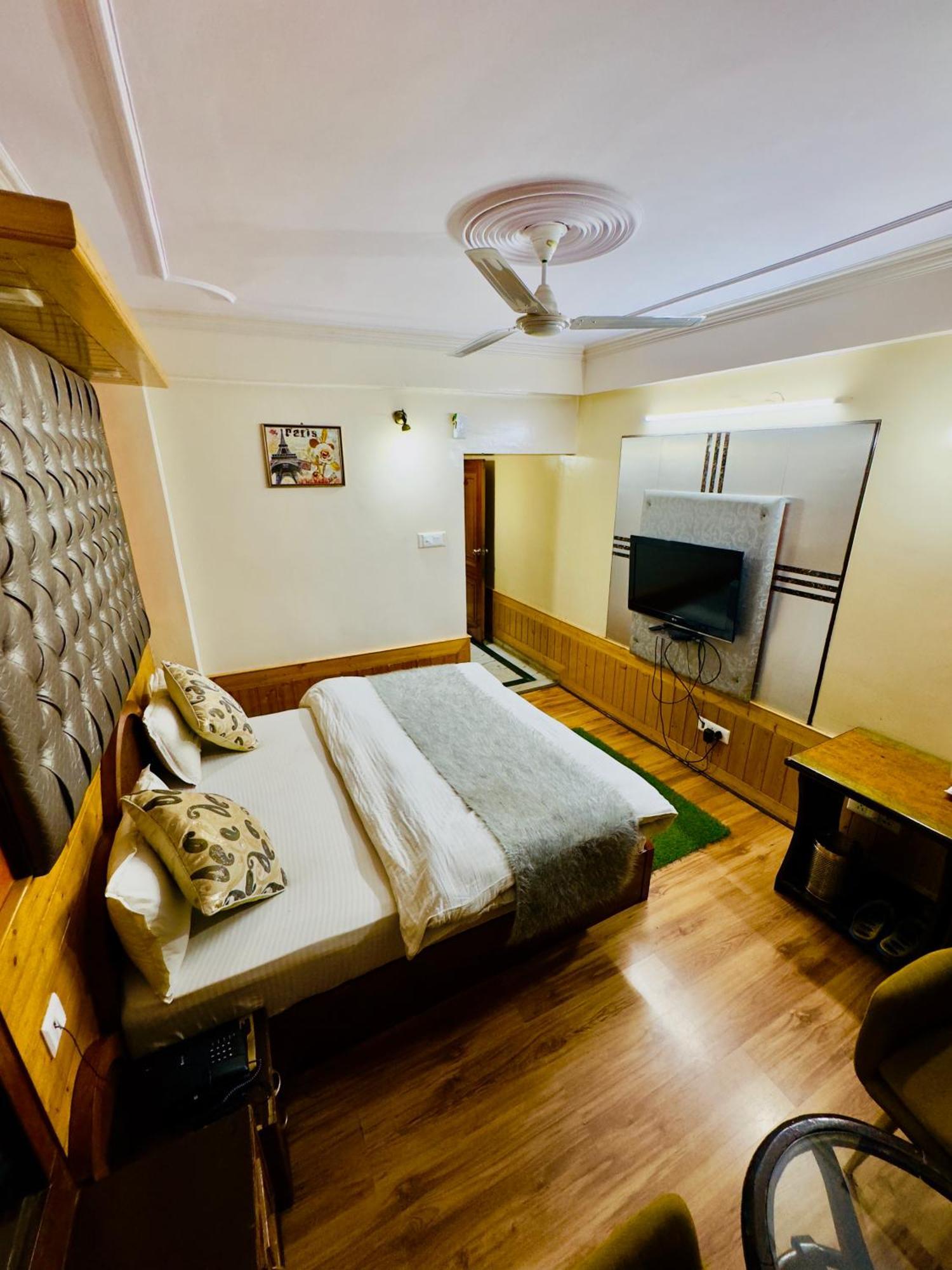 Hotel Apple Regency Shimla Ngoại thất bức ảnh